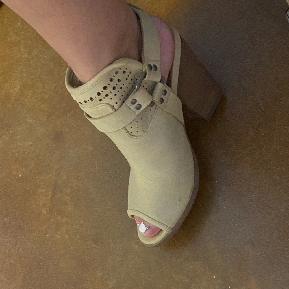 Booties - Picture 5 of 5